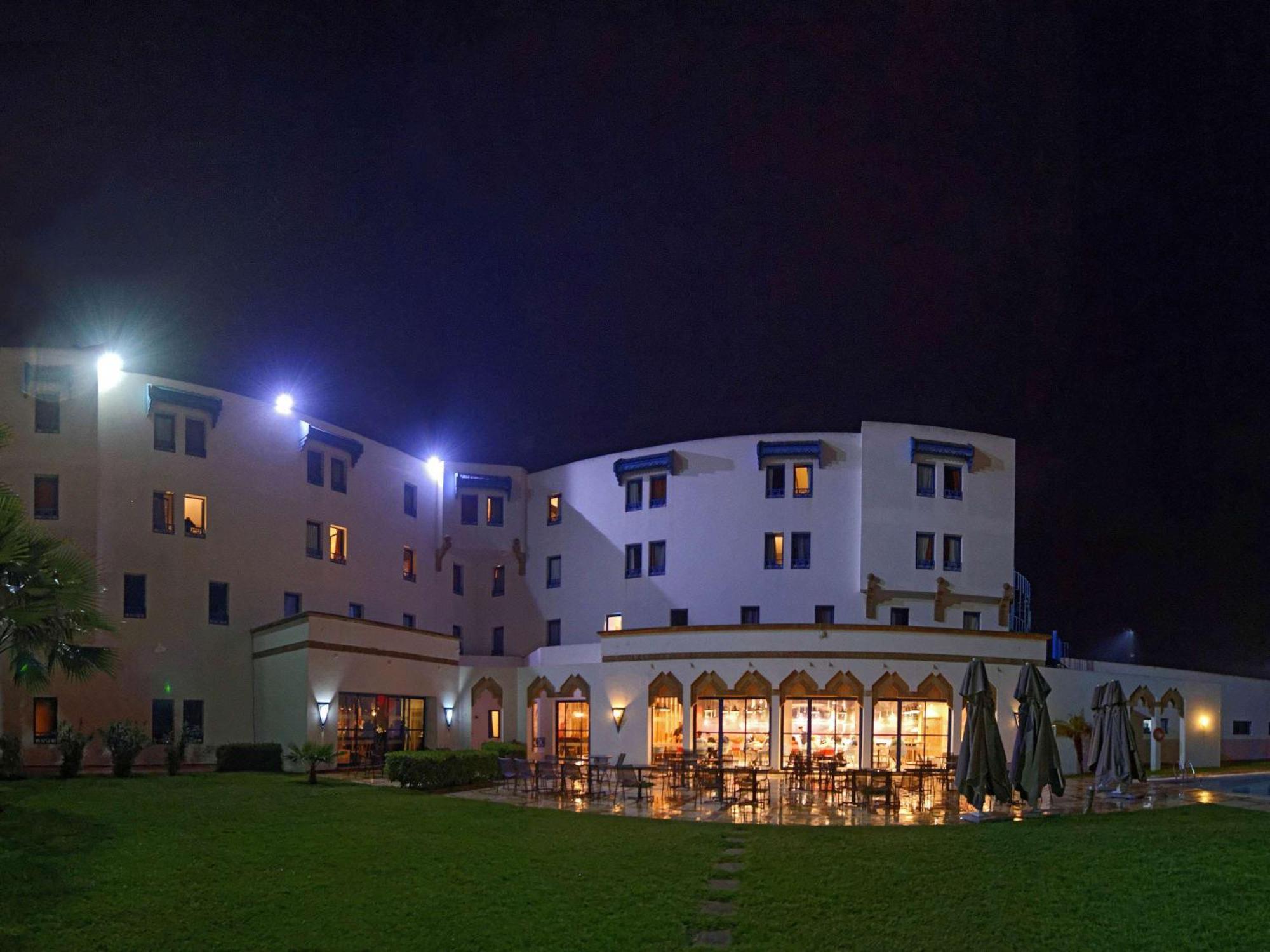 ไอบิส เอล จาดิดา Hotel เอลจาดิด้า ภายนอก รูปภาพ